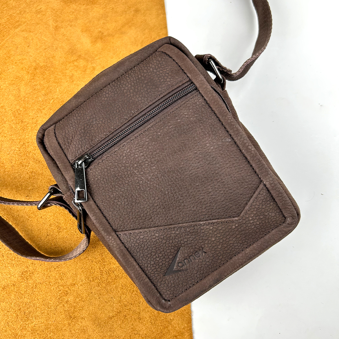 LEATHER SIDE BAG